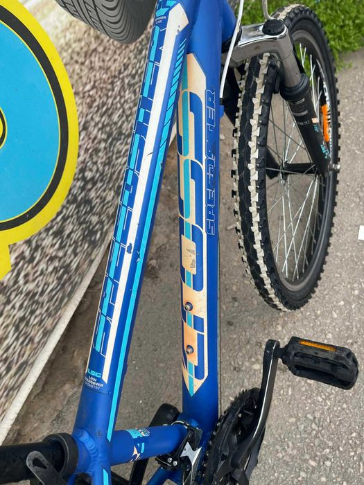 Детско колело в син цвят