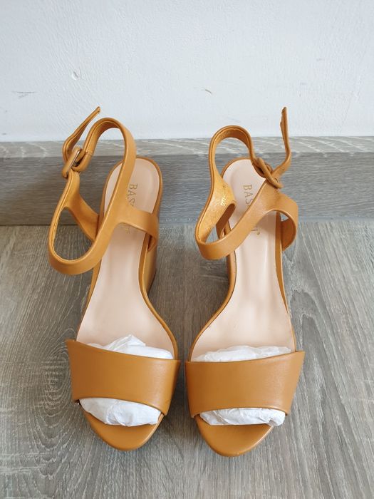 Сапоги и басаножки