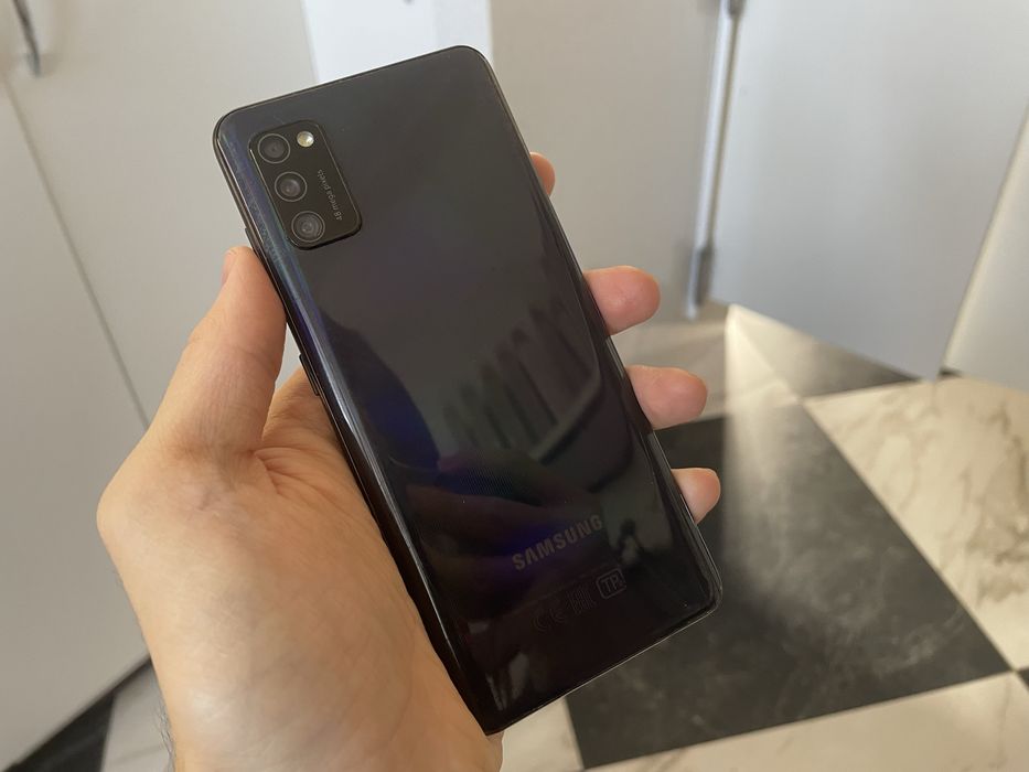 Продам Samsung А41