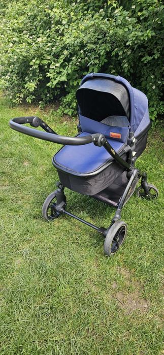 Бебешка количка Cangaroo Mira 2 в 1