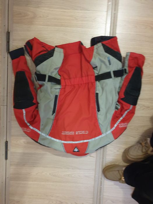 Мотоциклетный костюм