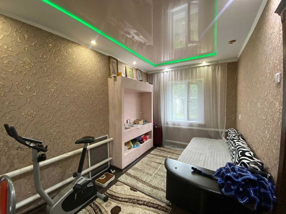 Продам 4 ком дом рн КСК 2000 г.п.