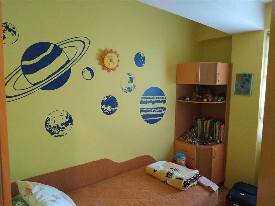 Тристаен имот в кв.Витоша