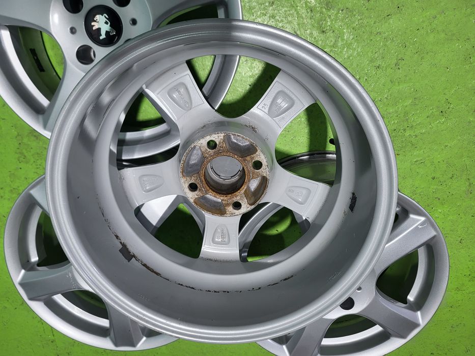 16 4x108 Peugeot лети джанти 4х108