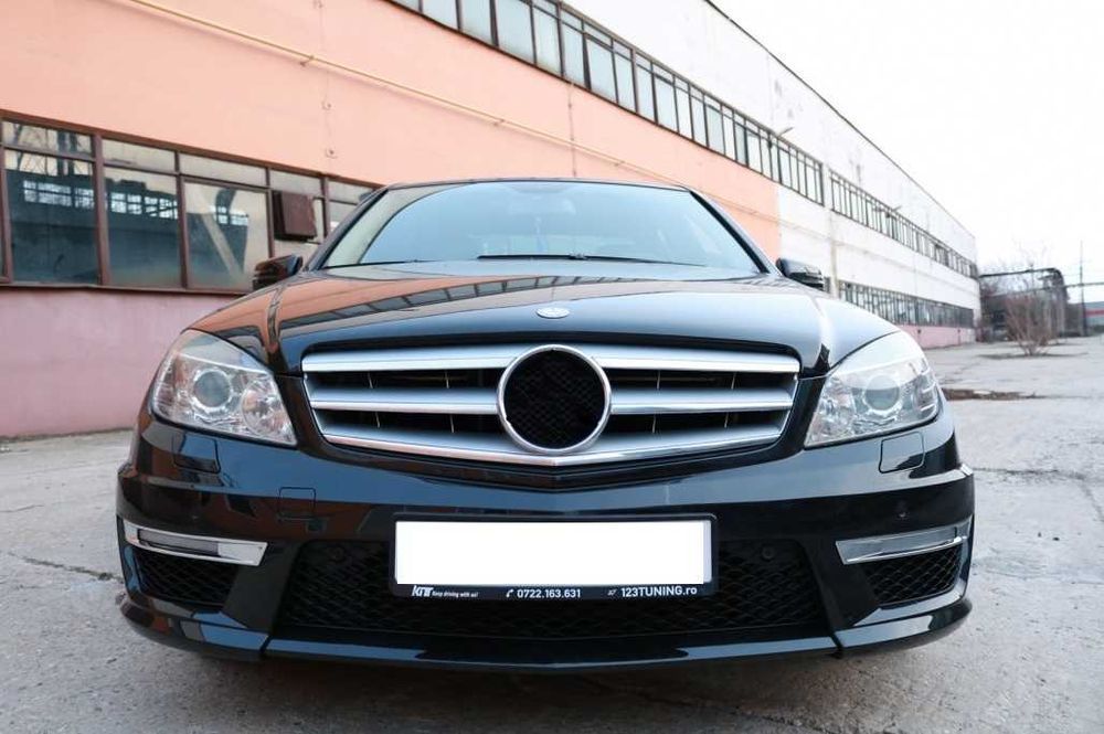 Bara Fata Mercedes C Class W204 AMG Look Facelift