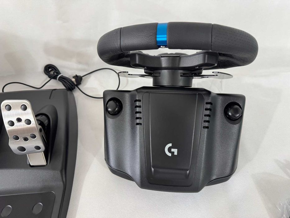 Волан с педали - Logitech G920