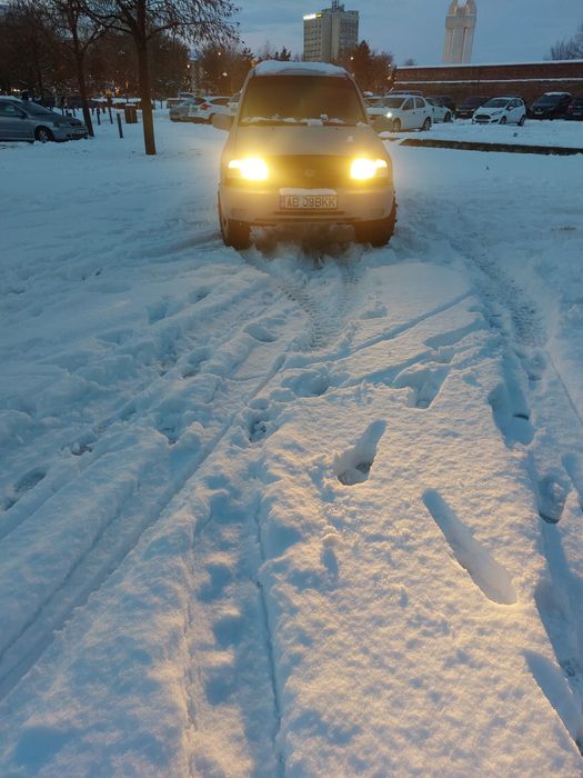 Vand Suzuki Grand Vitara 1.6 benzina