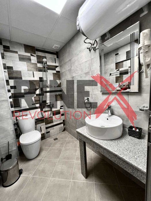 Дава се под наем Едностаен апартамент в Асеновград - 40 кв.м за 310 € - Снимка #1