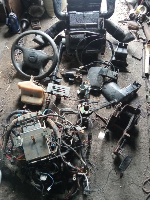 Запчасти на Форд транзит