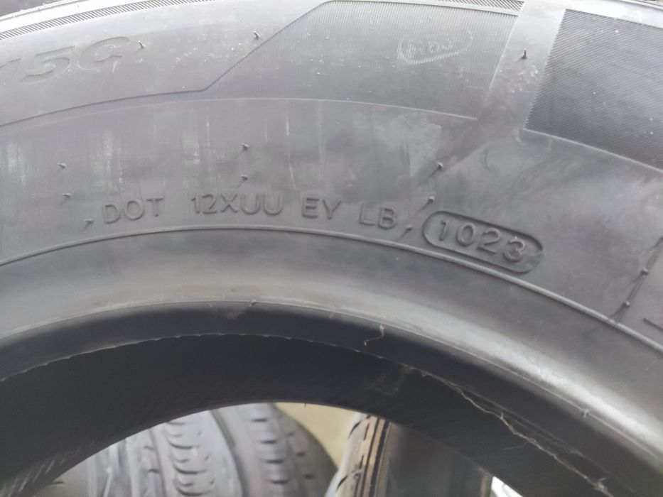225/70/15C Laufenn *НОВИ*