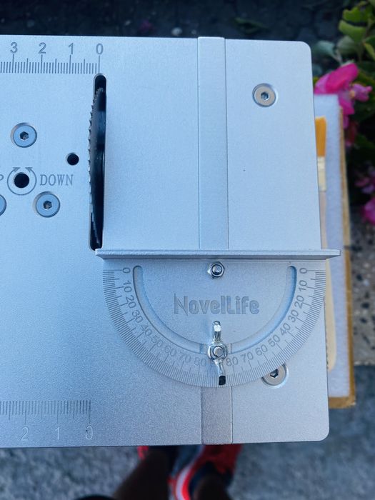 Циркуляр 12 Хил оборота, малък за моделиране, мини машина