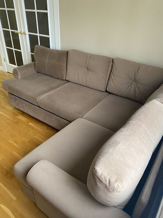 Диван угловой