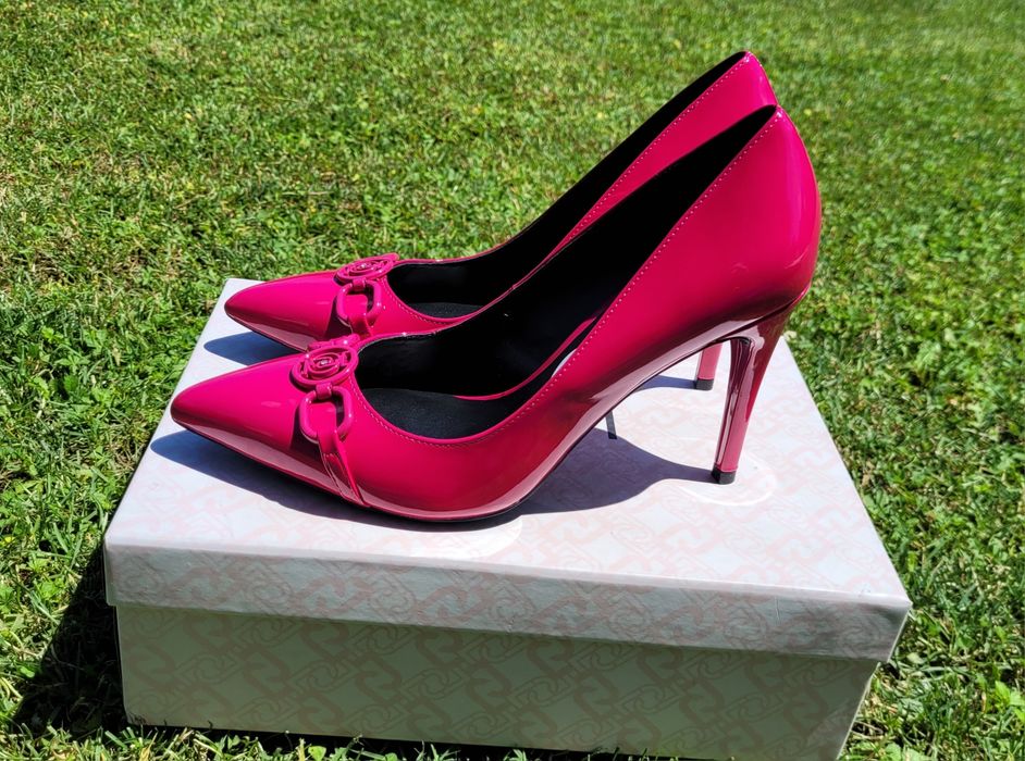 Pantofi Liu Jo, eleganti, noi, marimea 38