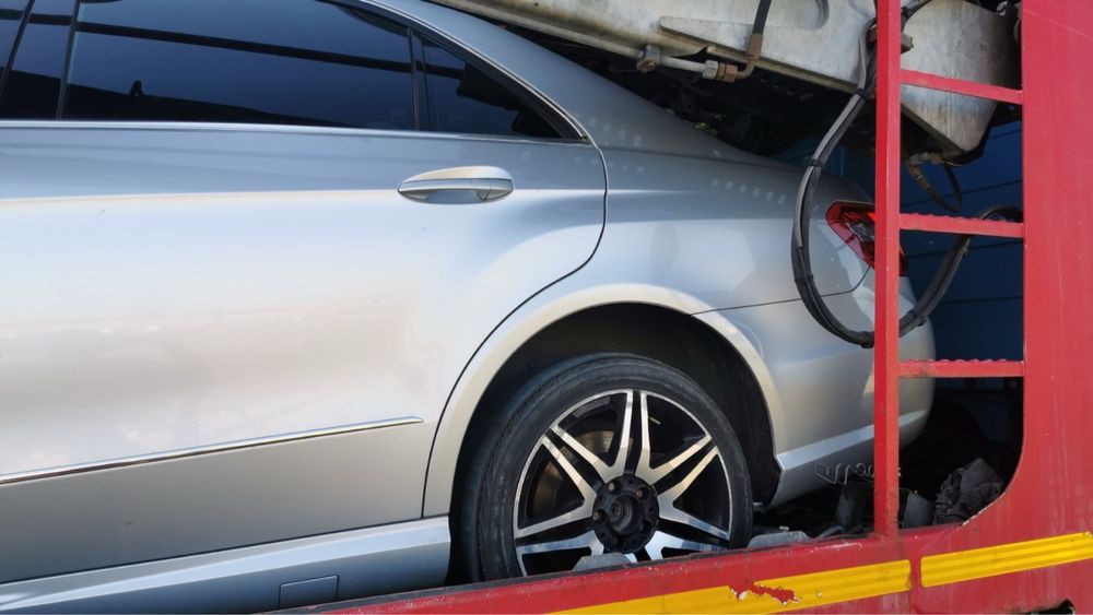 18" Mercedes C Class W204 S204 C204 C62 AMG Задна 212 255/35/18