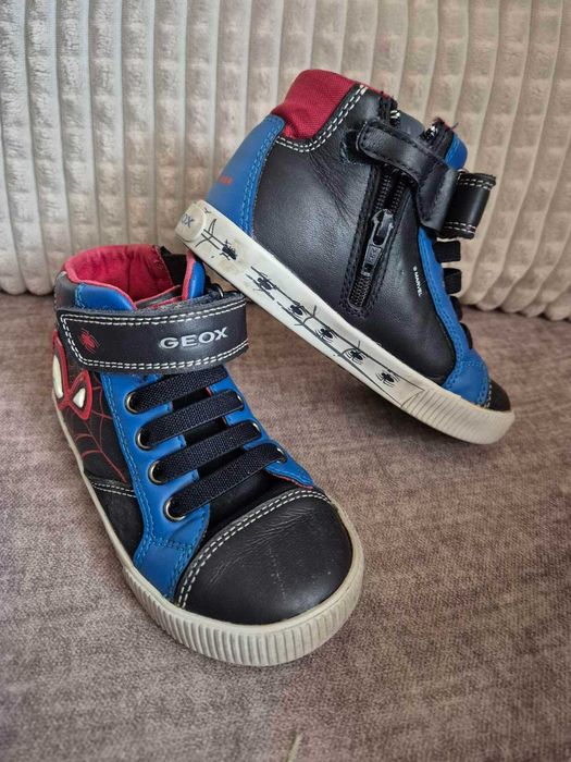 Детски обувки за момче