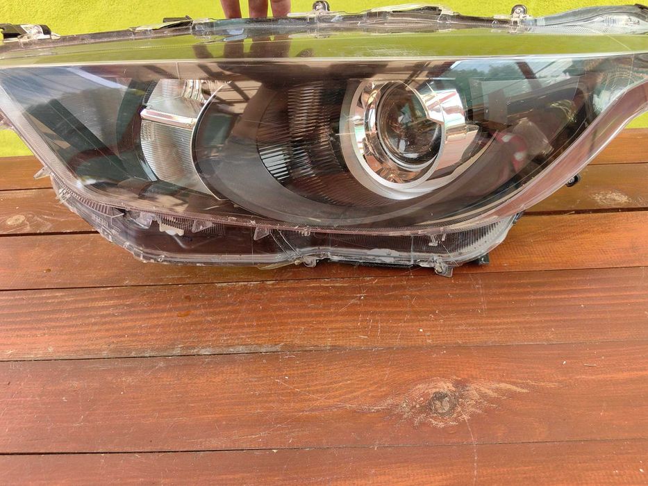 Фар за Toyota Yaris 2020 / Тойота Ярис 2020