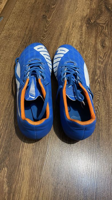 Бутонки  юношески