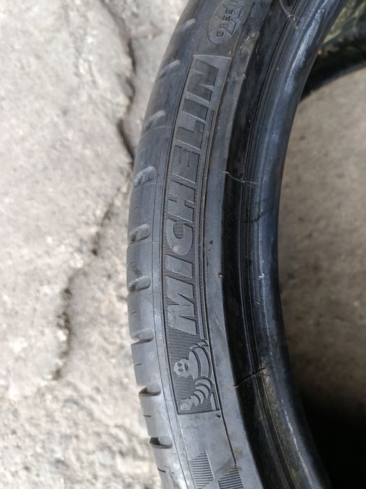 Летни гуми -2023г.-20цола-275/30-1бр.-240лв."MICHELIN"