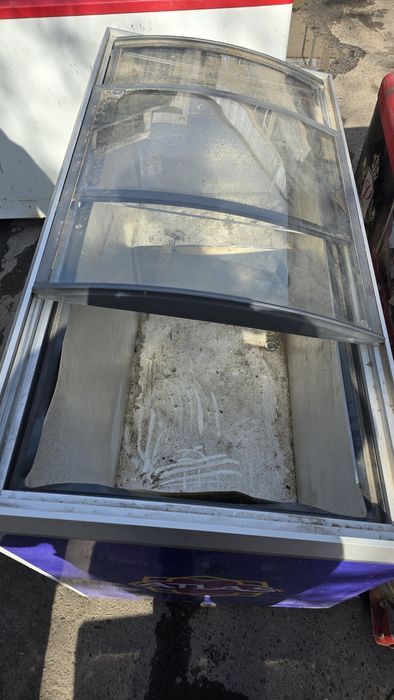 Морозильник сотилади б/у