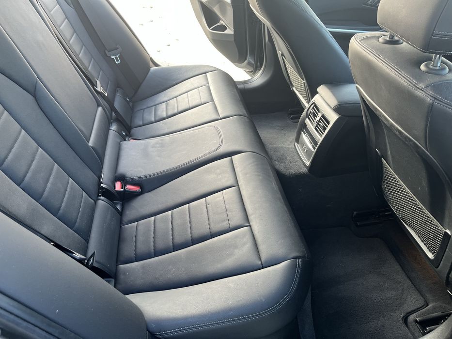 BMW seria 3 G21 330e 292CP