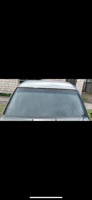 Стекло перед/зад мерс 124