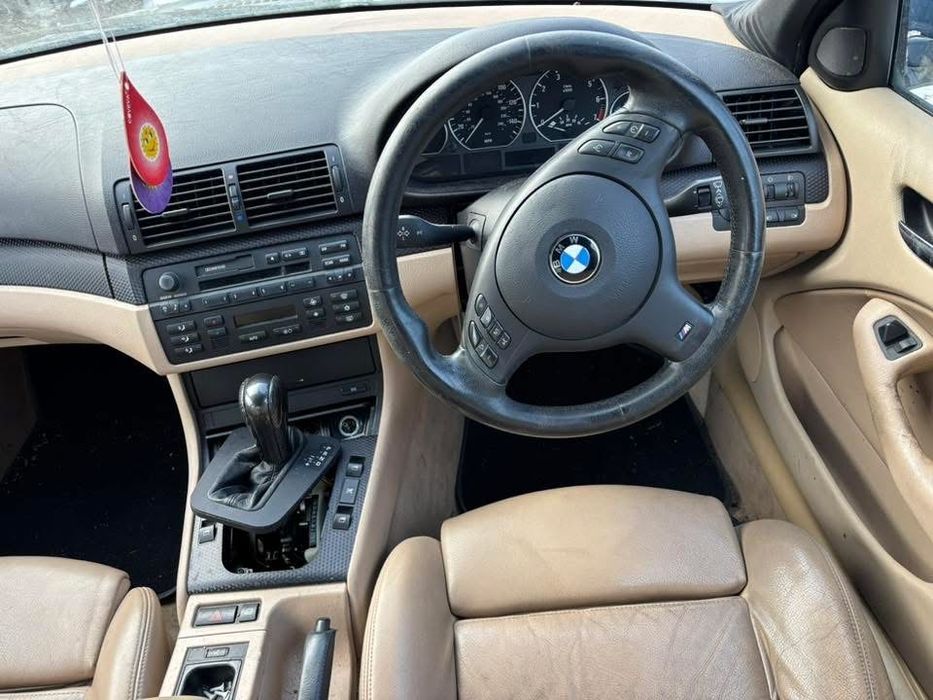 Dezmembrez BMW 330i 231cp Automat 110.000 Mile, M-Tech 2,Recaro crem,Jante style 135 M