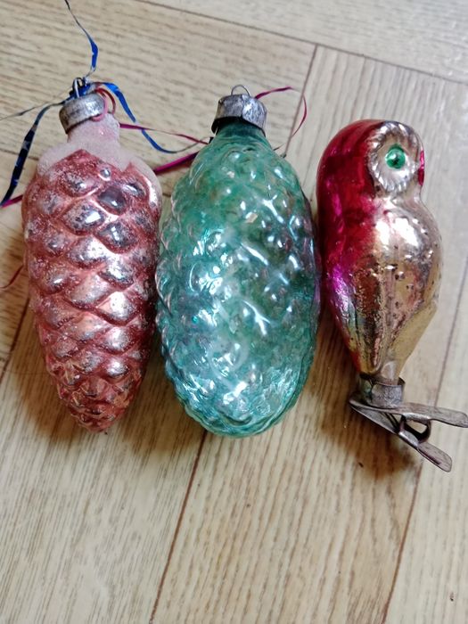 Продам стеклянные игрушки