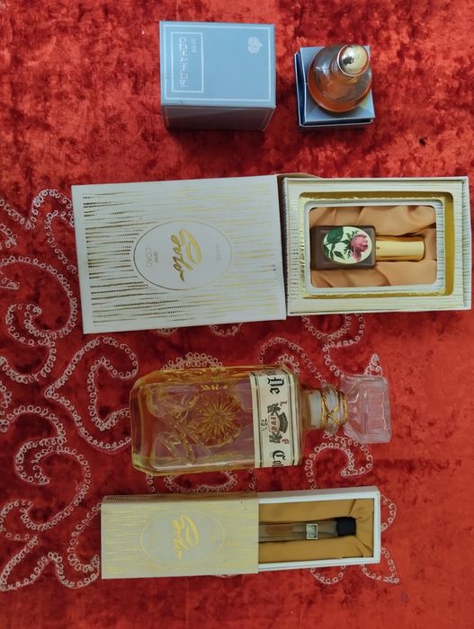 Духи продам смотрите