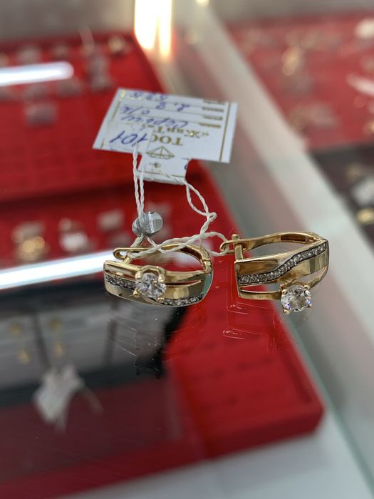 Золото серьги  г.Астана