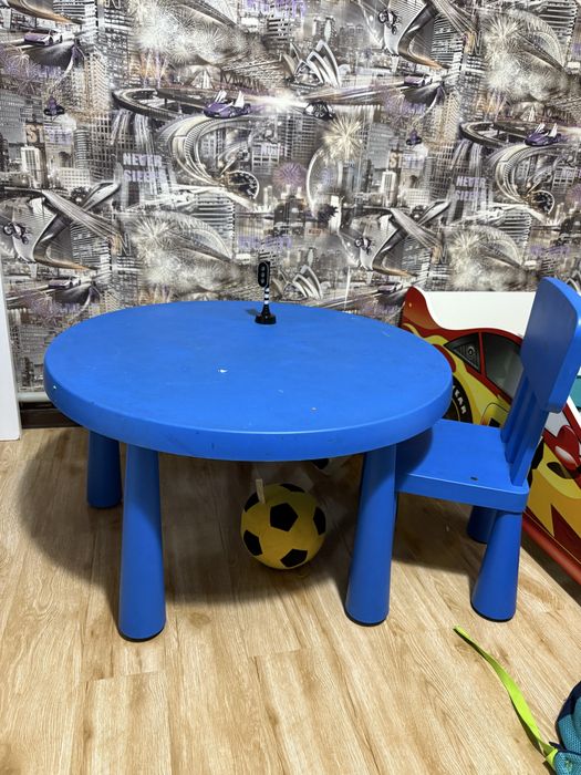 Стол детский IKEA