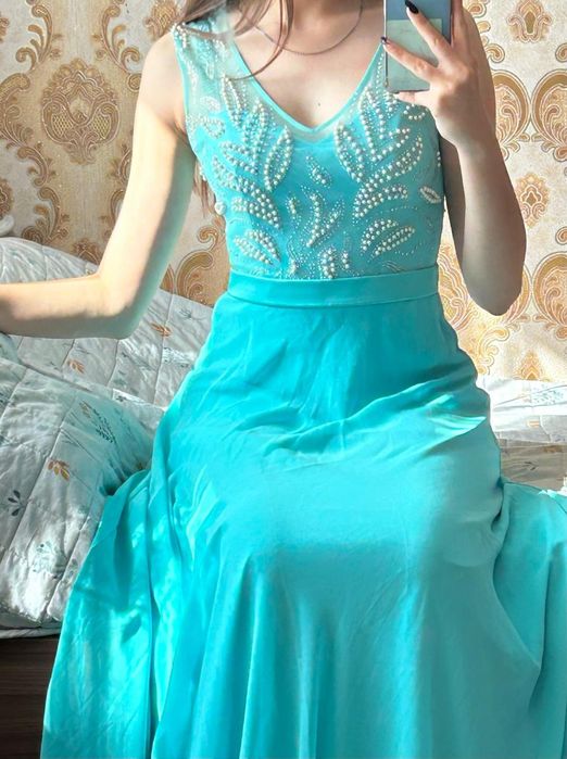 Продам платье вечернее