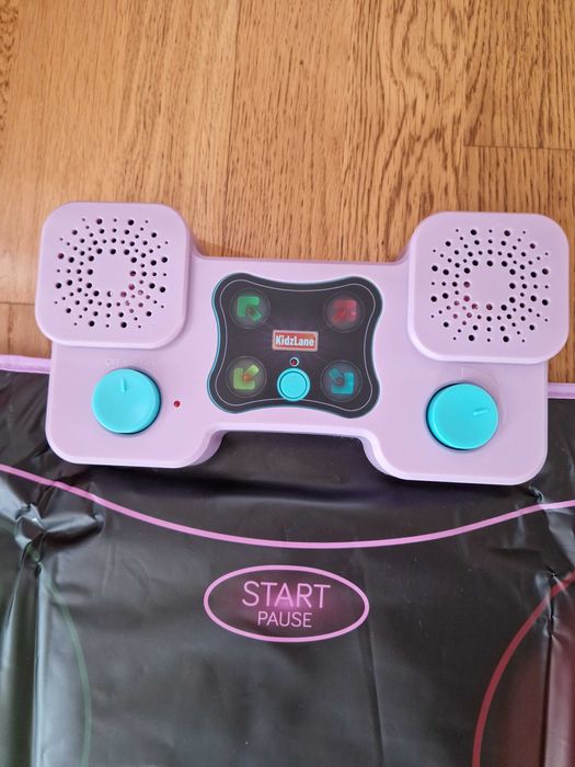 Covoraș interactiv de dans cu lumini și Bluetooth