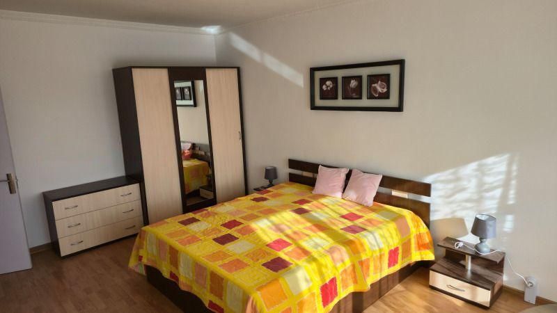 Tристаен апартамент в ж.к. Левски Г.