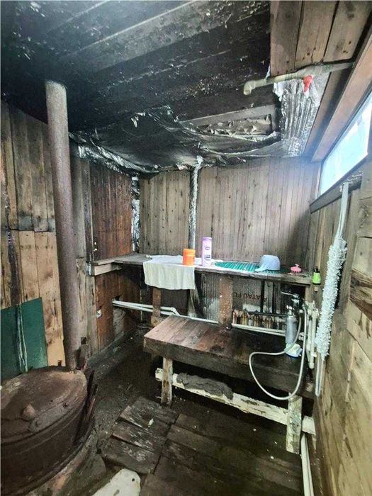 Продам 4 комнатный дом в центре соцгорода.
