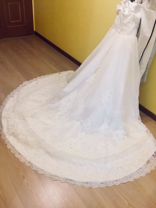 Свадебное платье