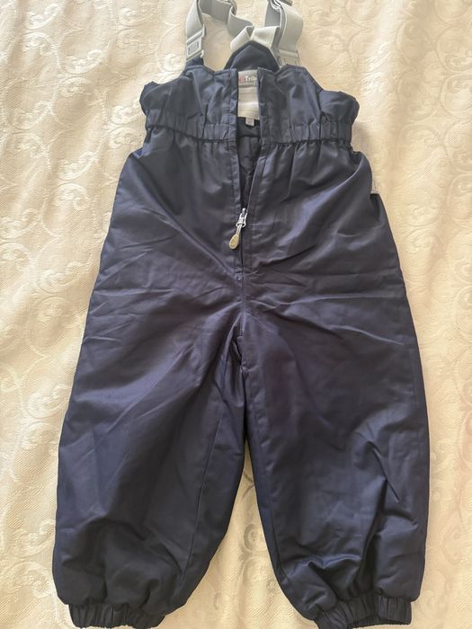 Продам детские куртки