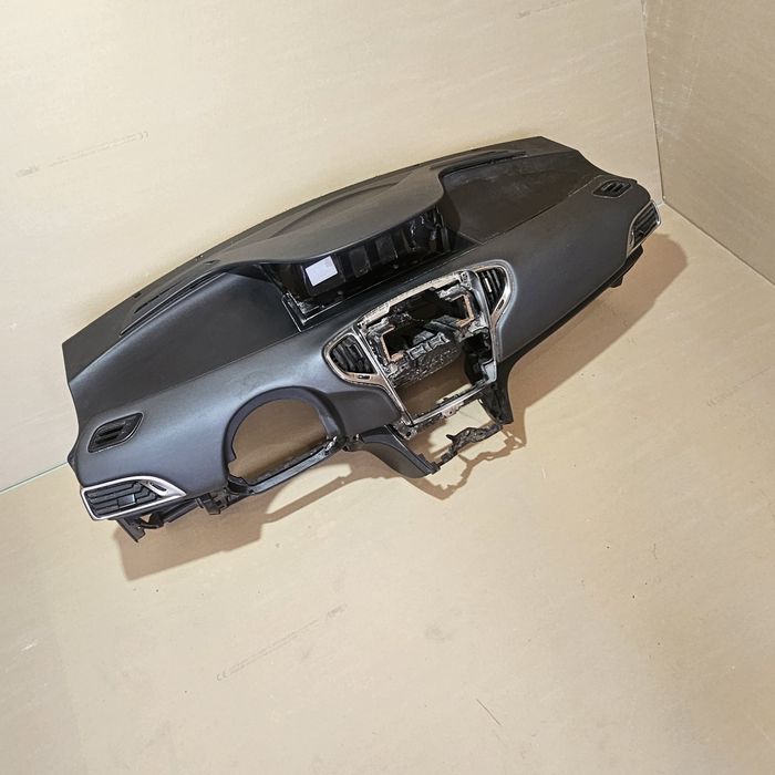 продавам табло с air bag за 
Lancia Ypsilon  от 2012г. до 2023г.