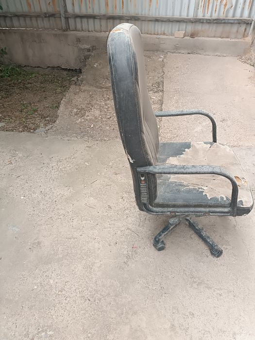 Крисло срочно сатылады