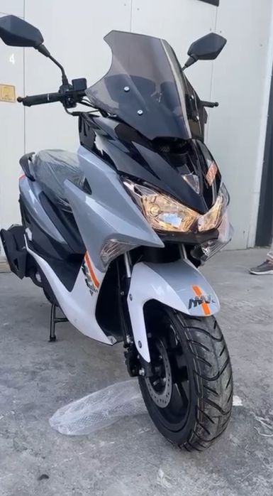 Scuter benzina 125Cc 2025