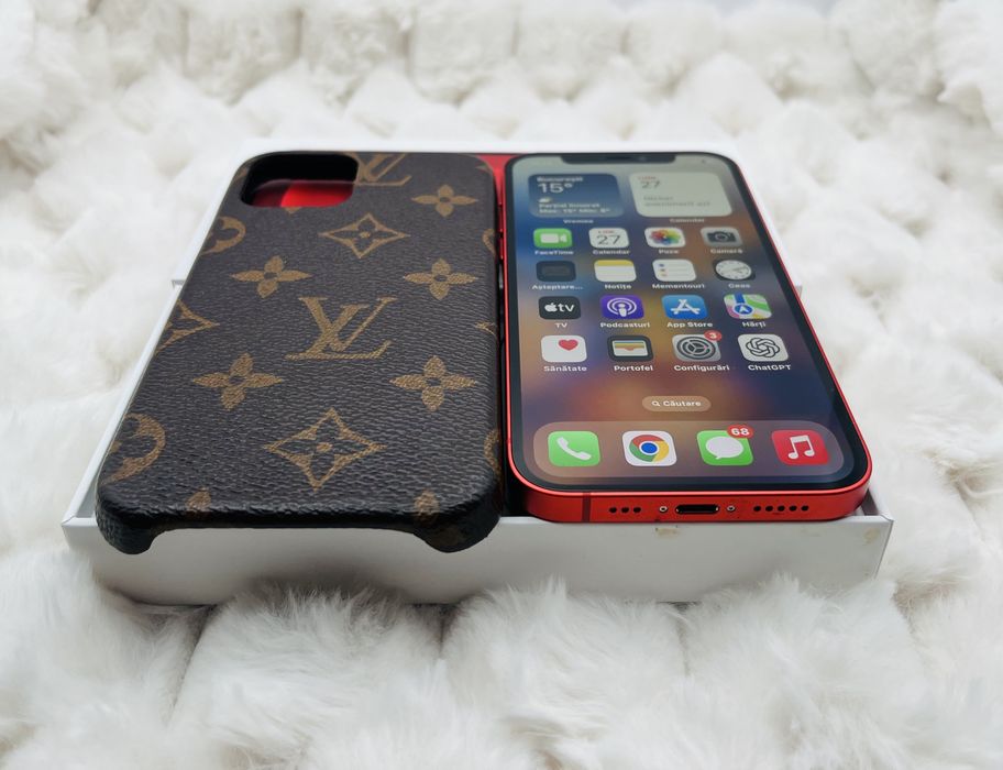 Vând / Schimb IPhone 12 Roșu 128 GB Impecabil