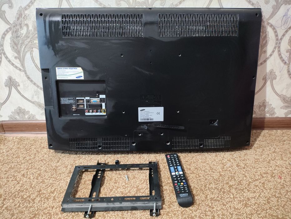 Срочно продам телевизор Самсунг