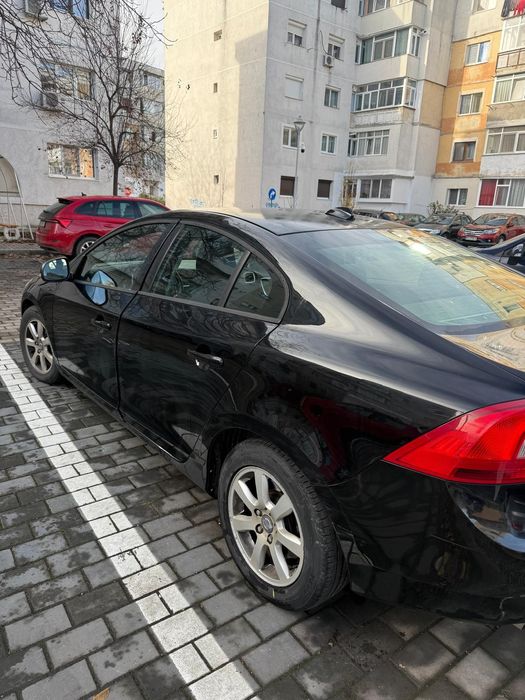 VOLVO S60 0 — imagine 4