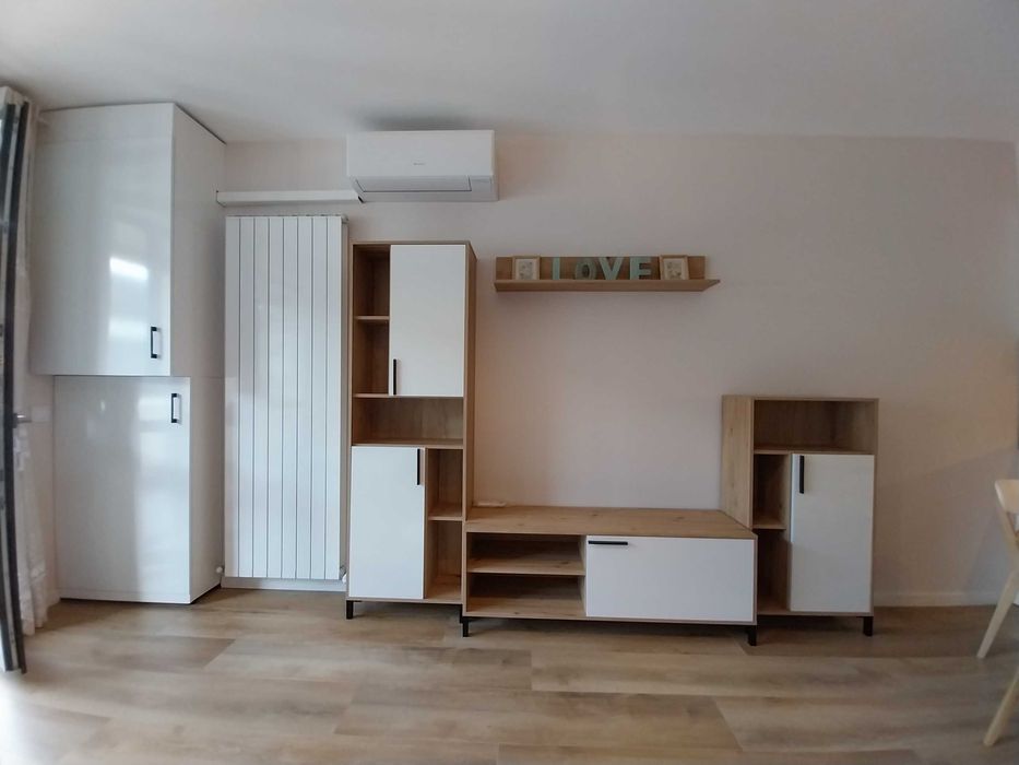 Дава под наем тристаен апартамент