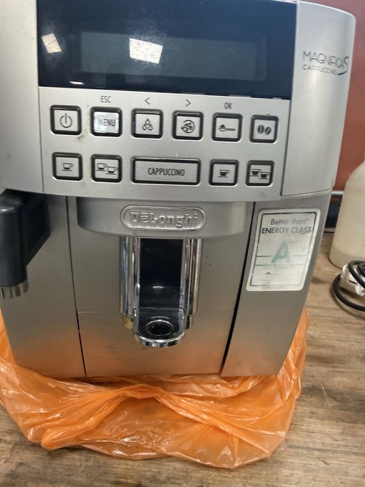 Delonghi magnifica кафеавтомат