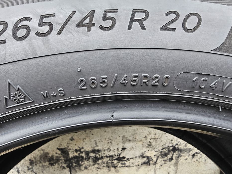 Vând patru anvelope de vara michelin 295 40 20/ 265 45 20 dot 4220