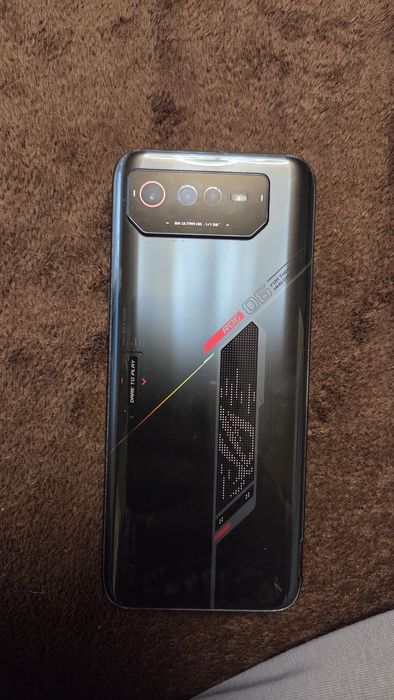 Asus Rog Phone 6