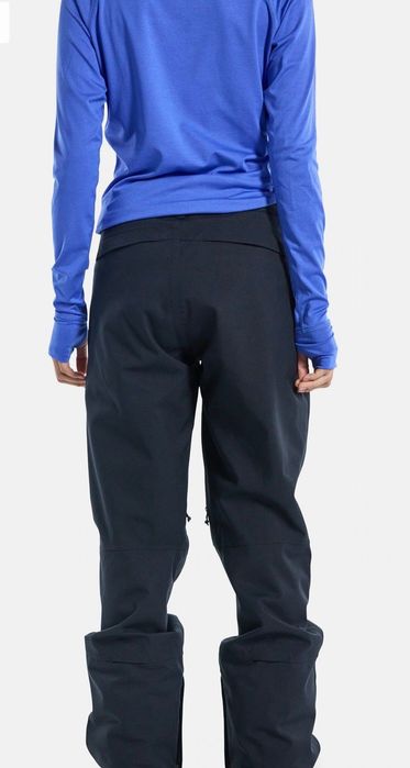НОВ с етикет Women's Burton Society размер XL Pants PT