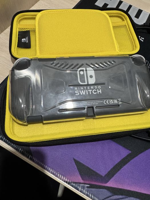 Игровая приставка Nintendo Switch Lite