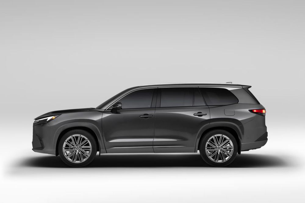 Lexus TX 500h 2026 модель