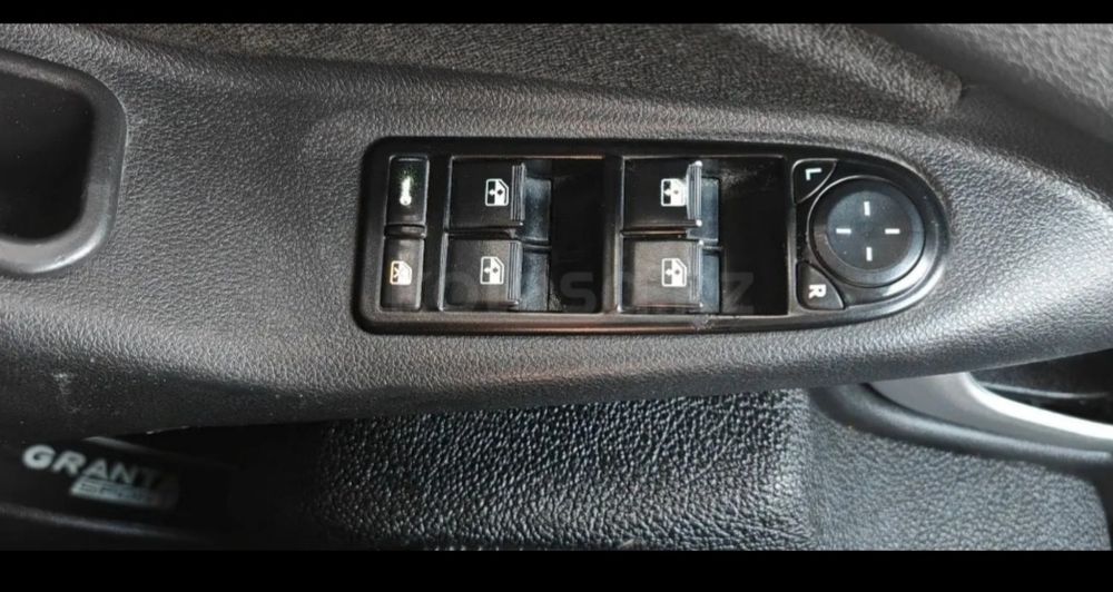 ВАЗ (Lada) Granta 2190